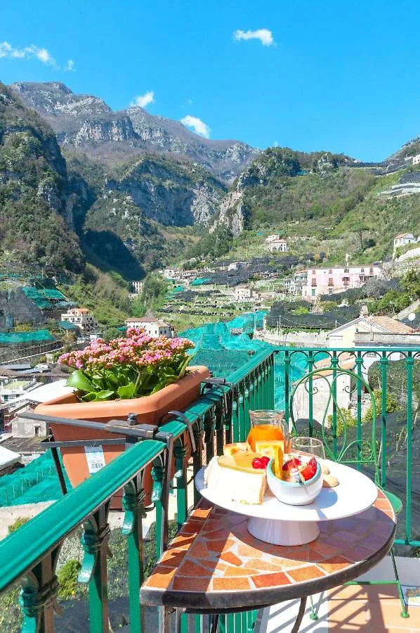 Bed and Breakfast La Valle Delle Ferriere Amalfi 2*,