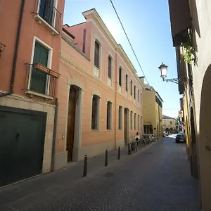 *** Affittacamere Casa Battisti Italia