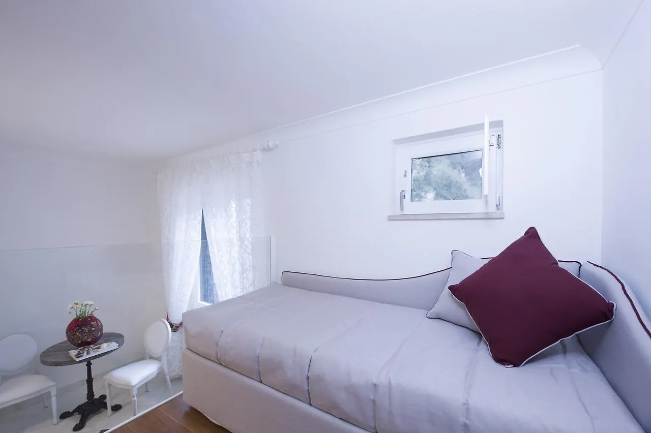 アマルフィ ラ ヴァッレ デッレ フェッリエーレ Bed & Breakfast 2*,